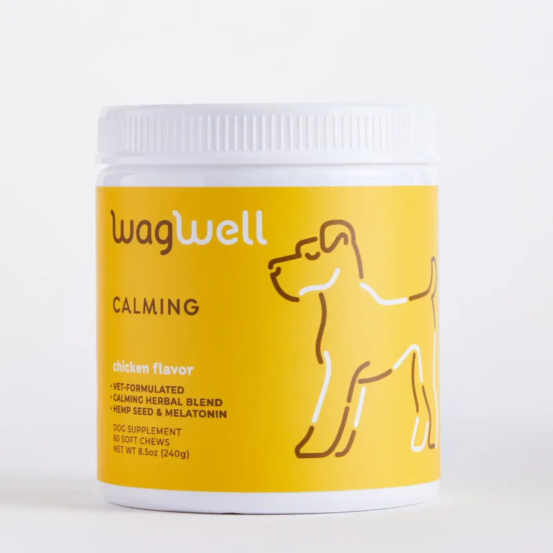 A tub of WagWell Calm Chews in chicken flavor.